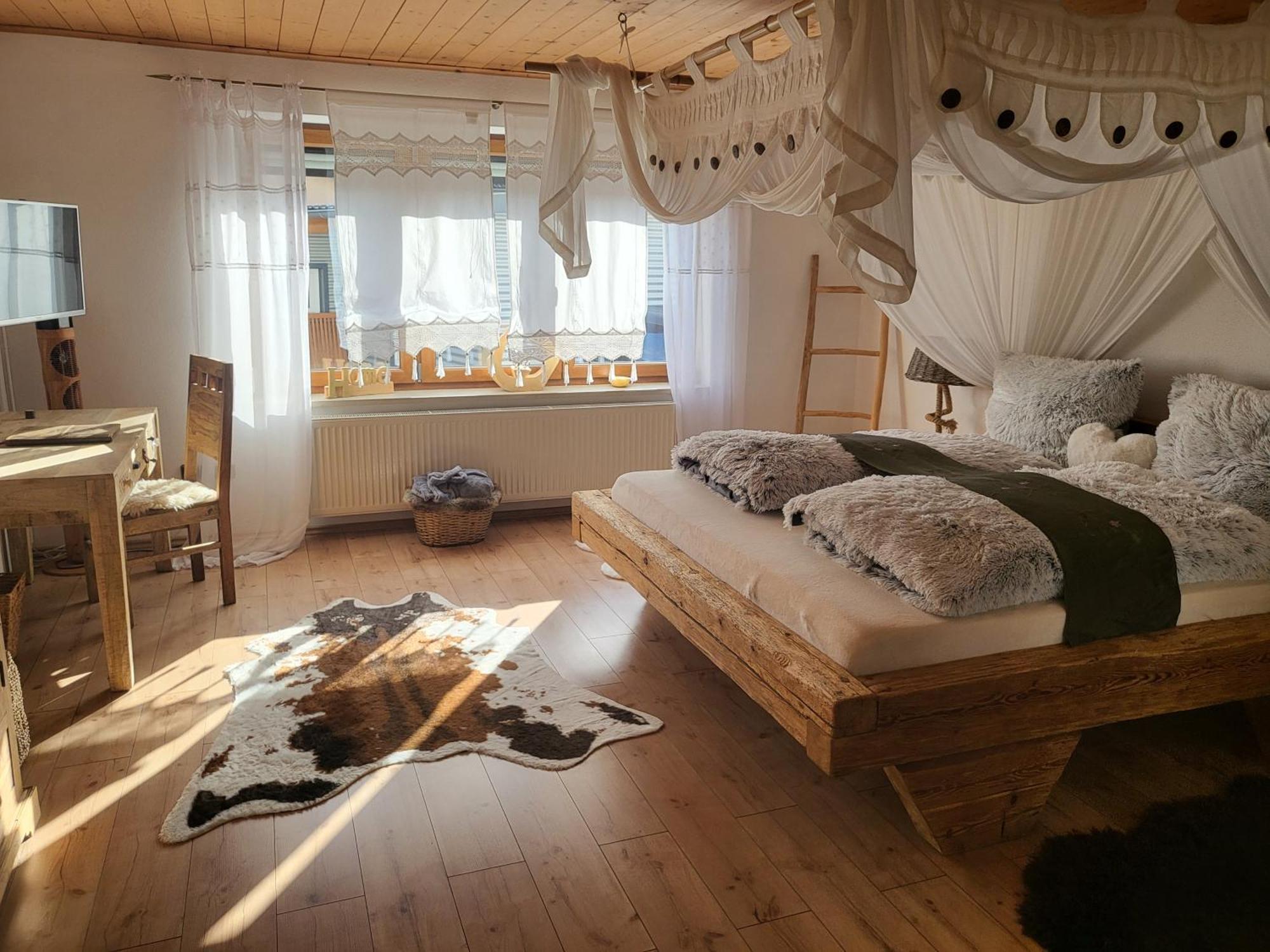 Ferienwohnungen Eisler 아벤스베르크 외부 사진